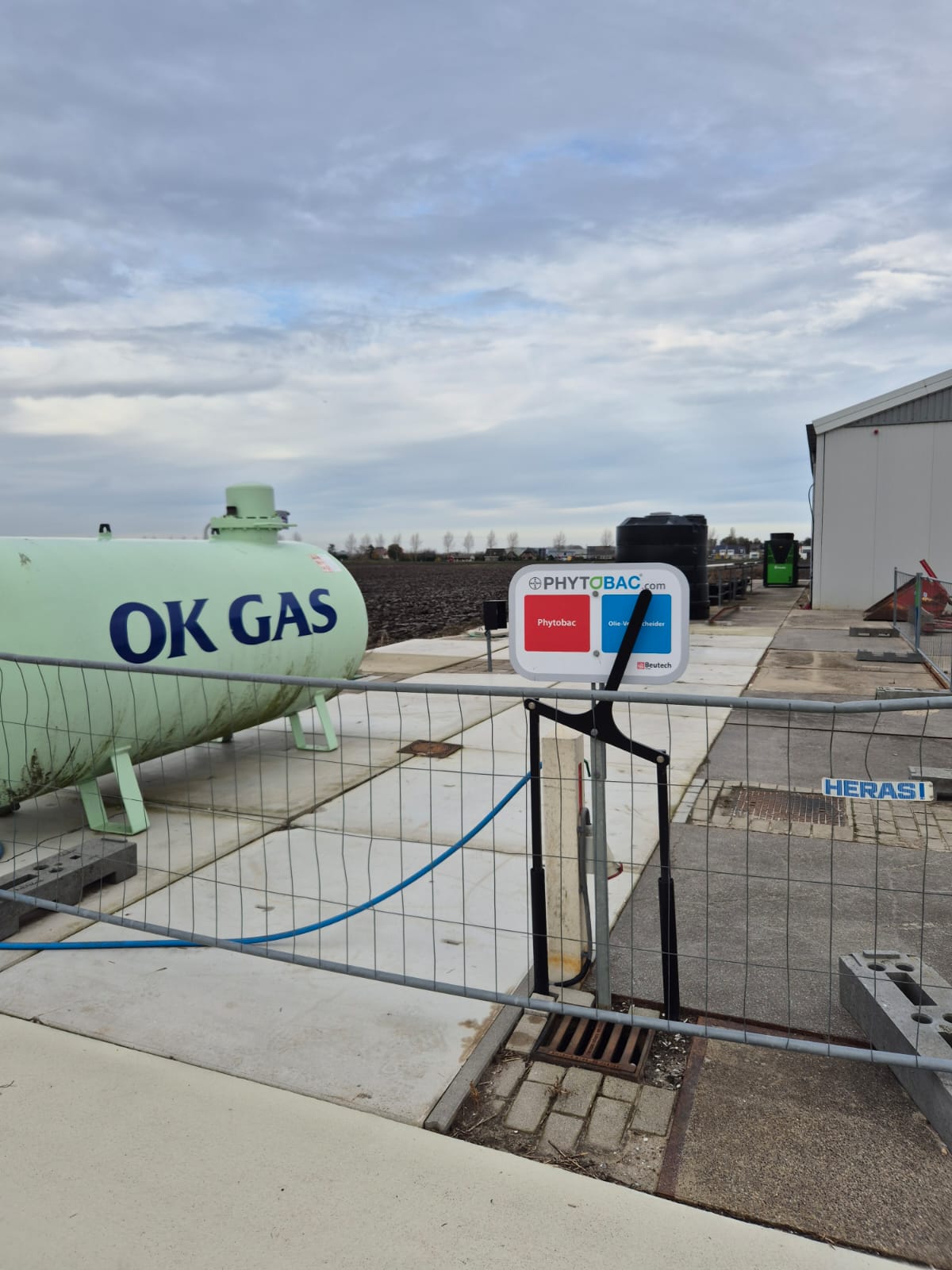 WhatsApp Image 2025-11-20 at 09.25.06 (1).jpeg (180 KB)